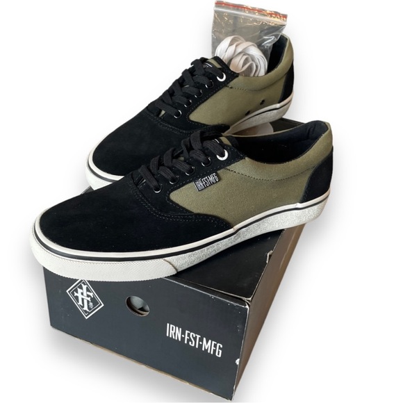 NWB Iron Fist Kid Simsole Sneakers in Olive Black Unisex Woman 9 Men 7 - Picture 12 of 13